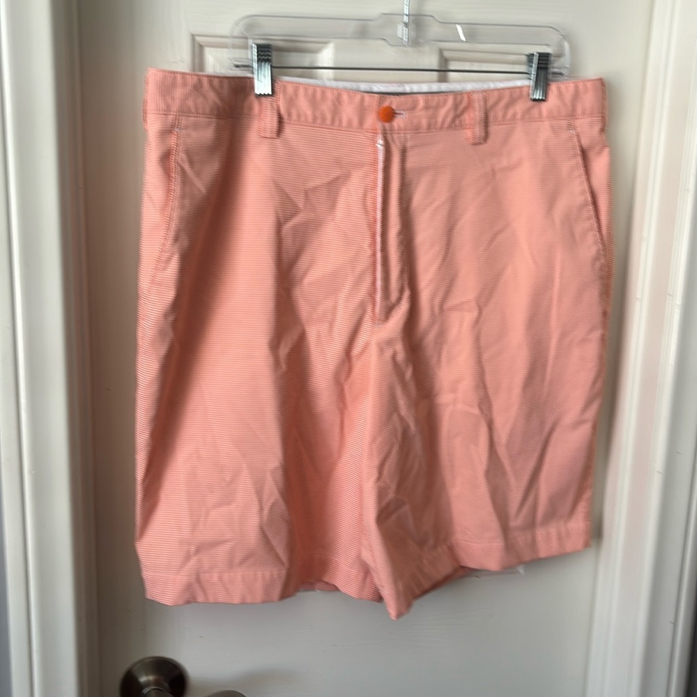 Cutter and buck men’s golf shorts, peach and white micro check print